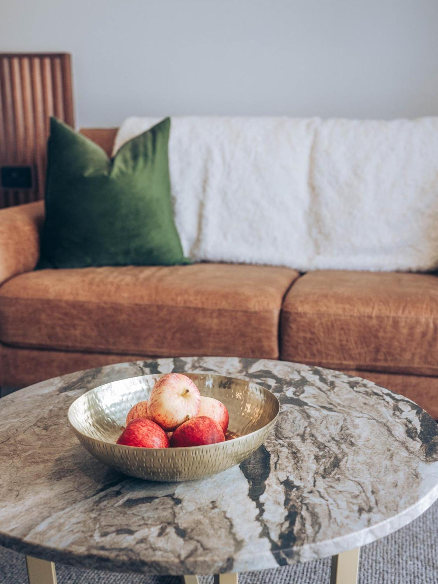 Risby Cove Boutique Hotel สตรอน ภายนอก รูปภาพ