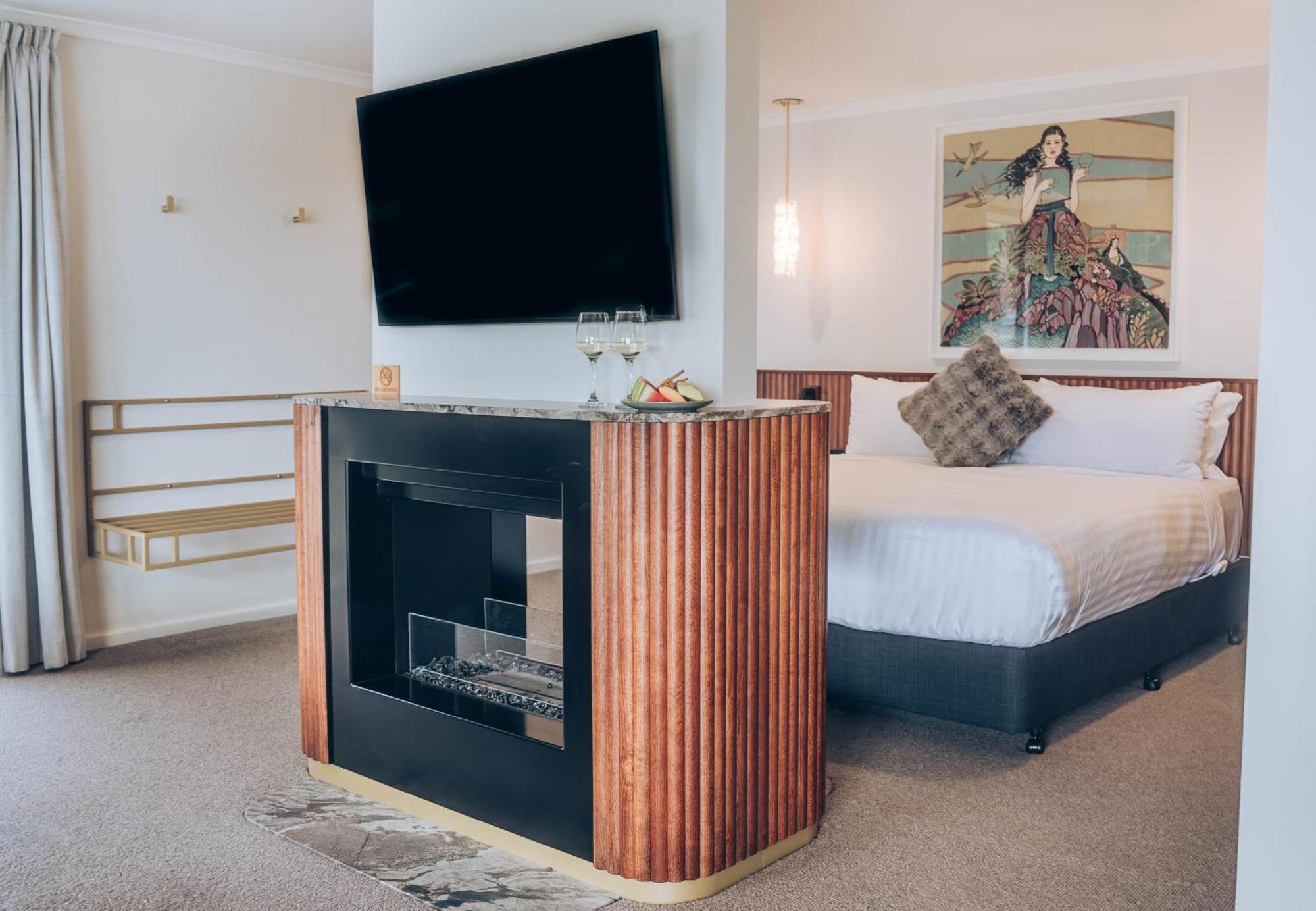 Risby Cove Boutique Hotel สตรอน ภายนอก รูปภาพ