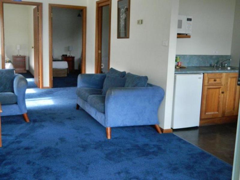 Risby Cove Boutique Hotel สตรอน ภายนอก รูปภาพ